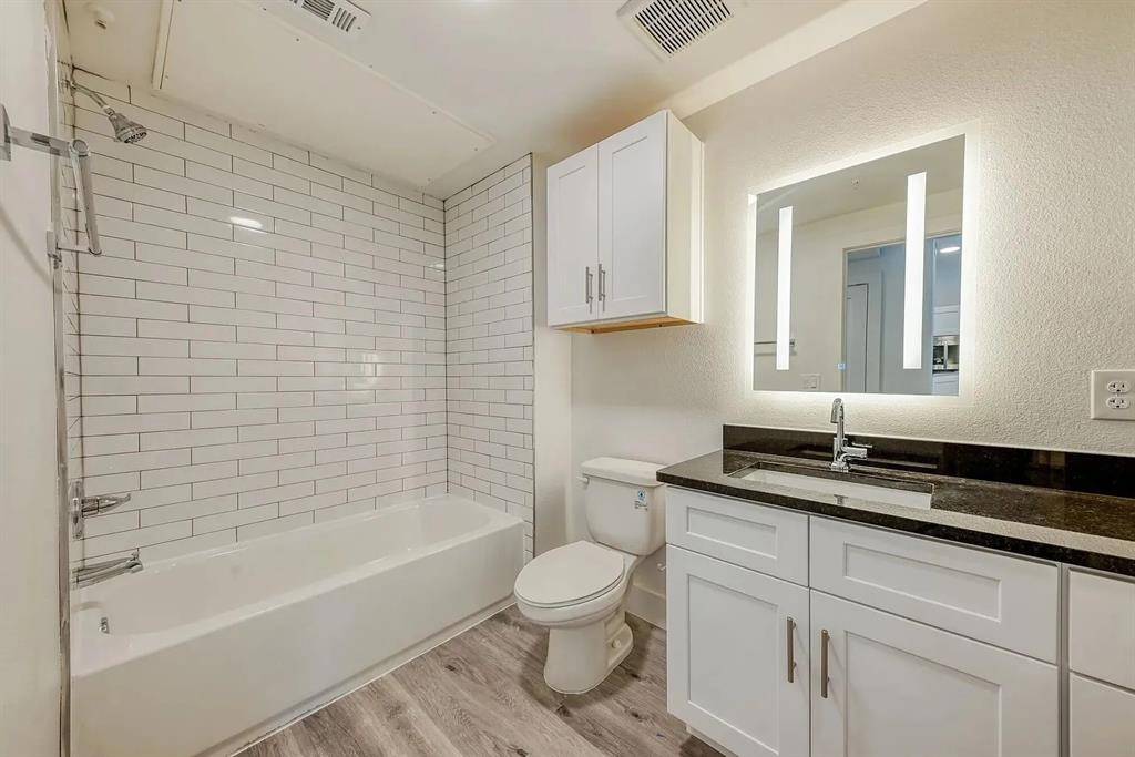 1200 E 15th Street #108, Plano, TX 75074