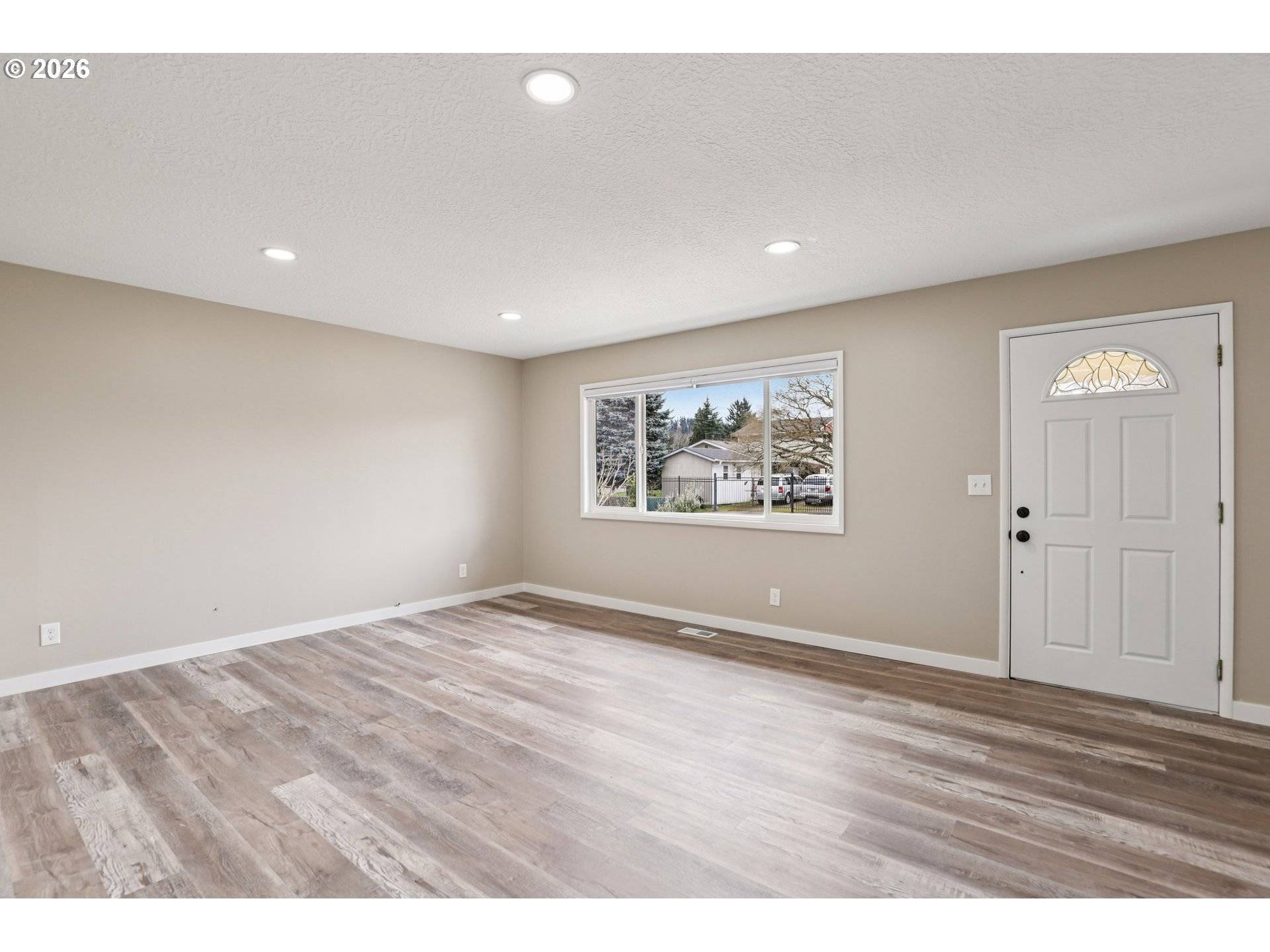 18021 SE MILL CT, Portland, OR 97233