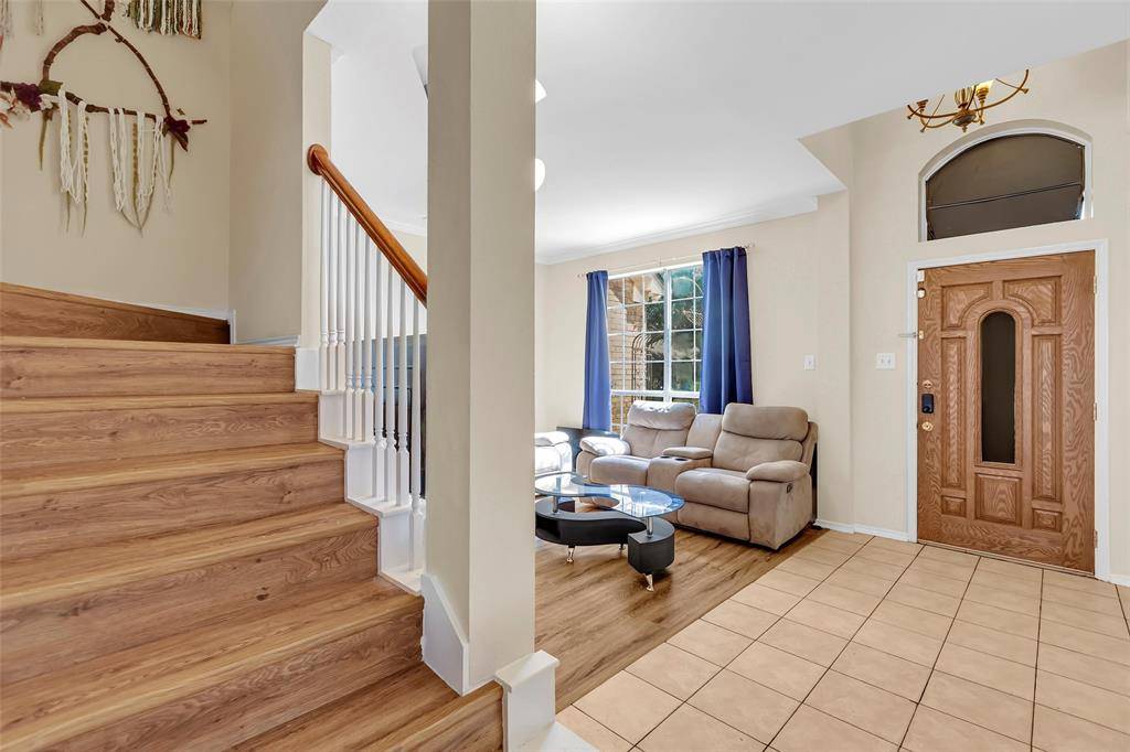 6717 Trilobite Trail, Fort Worth, TX 76137