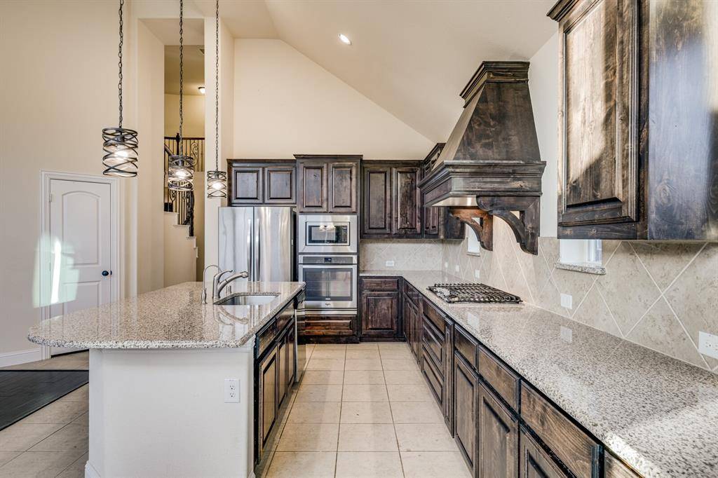 14016 Notting Hill Drive, Little Elm, TX 75068