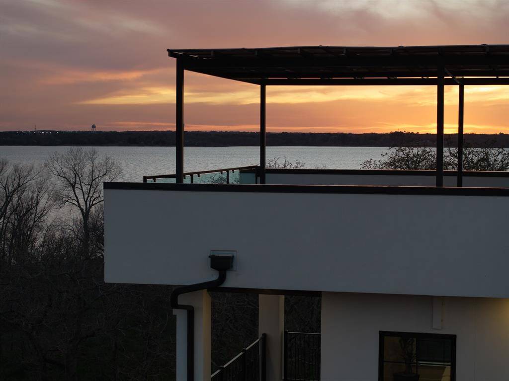 1230 Oak View Court, Oak Point, TX 75068