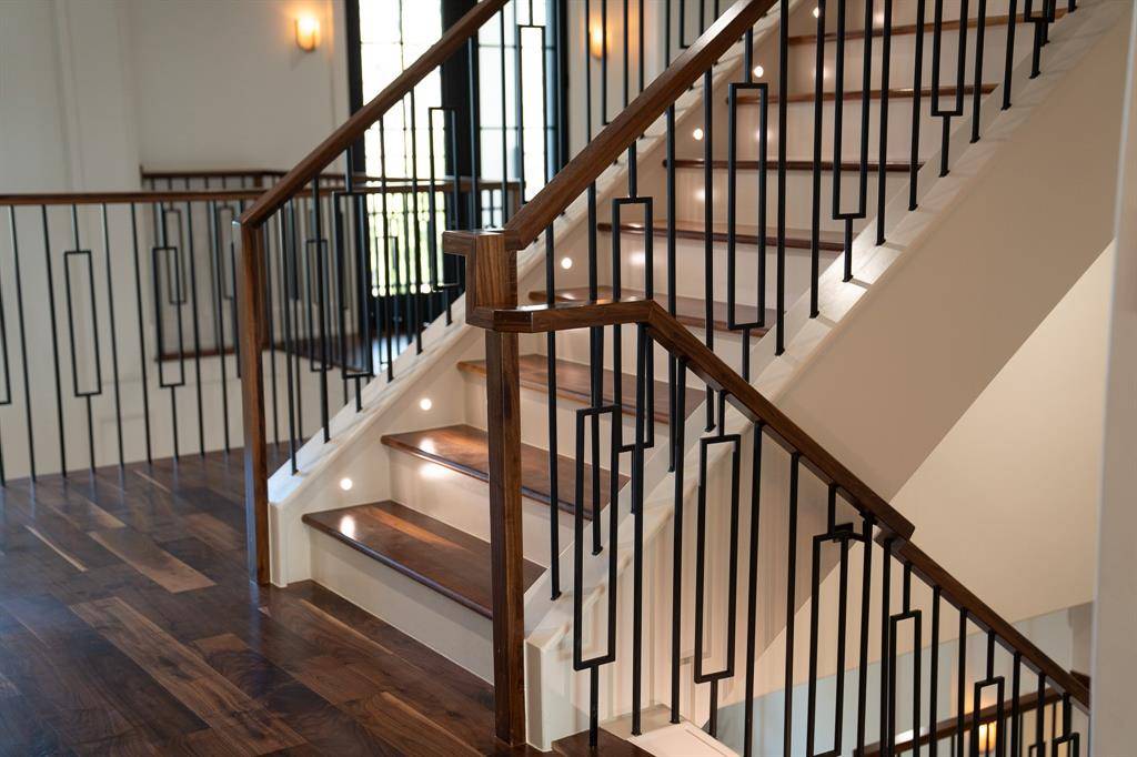 1230 Oak View Court, Oak Point, TX 75068