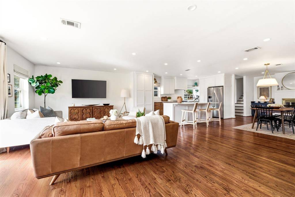 10419 Yorkford Drive, Dallas, TX 75238