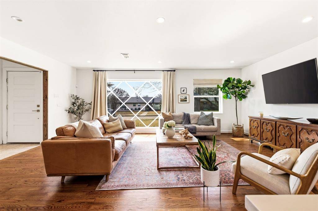 10419 Yorkford Drive, Dallas, TX 75238