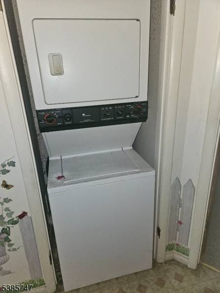 289A Clerk St, Jersey City, NJ 07304