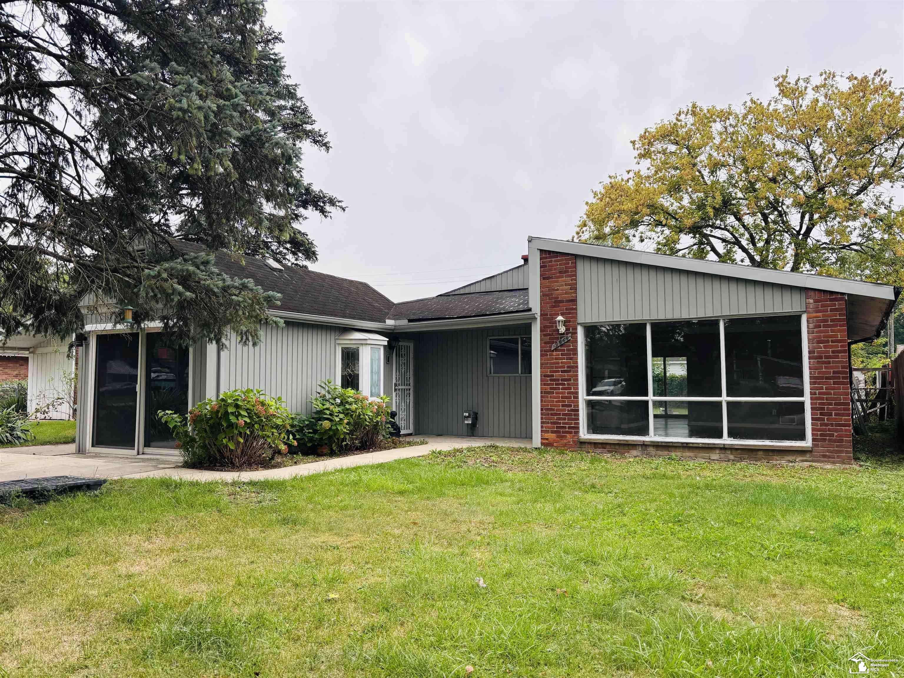 9444 Polk ST, Taylor, MI 48180