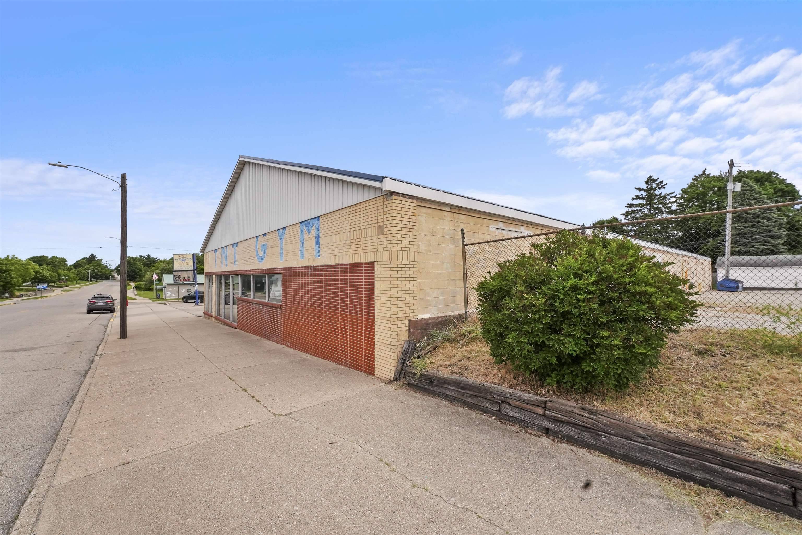 310 N Michigan AVE, Big Rapids Twp, MI 49307