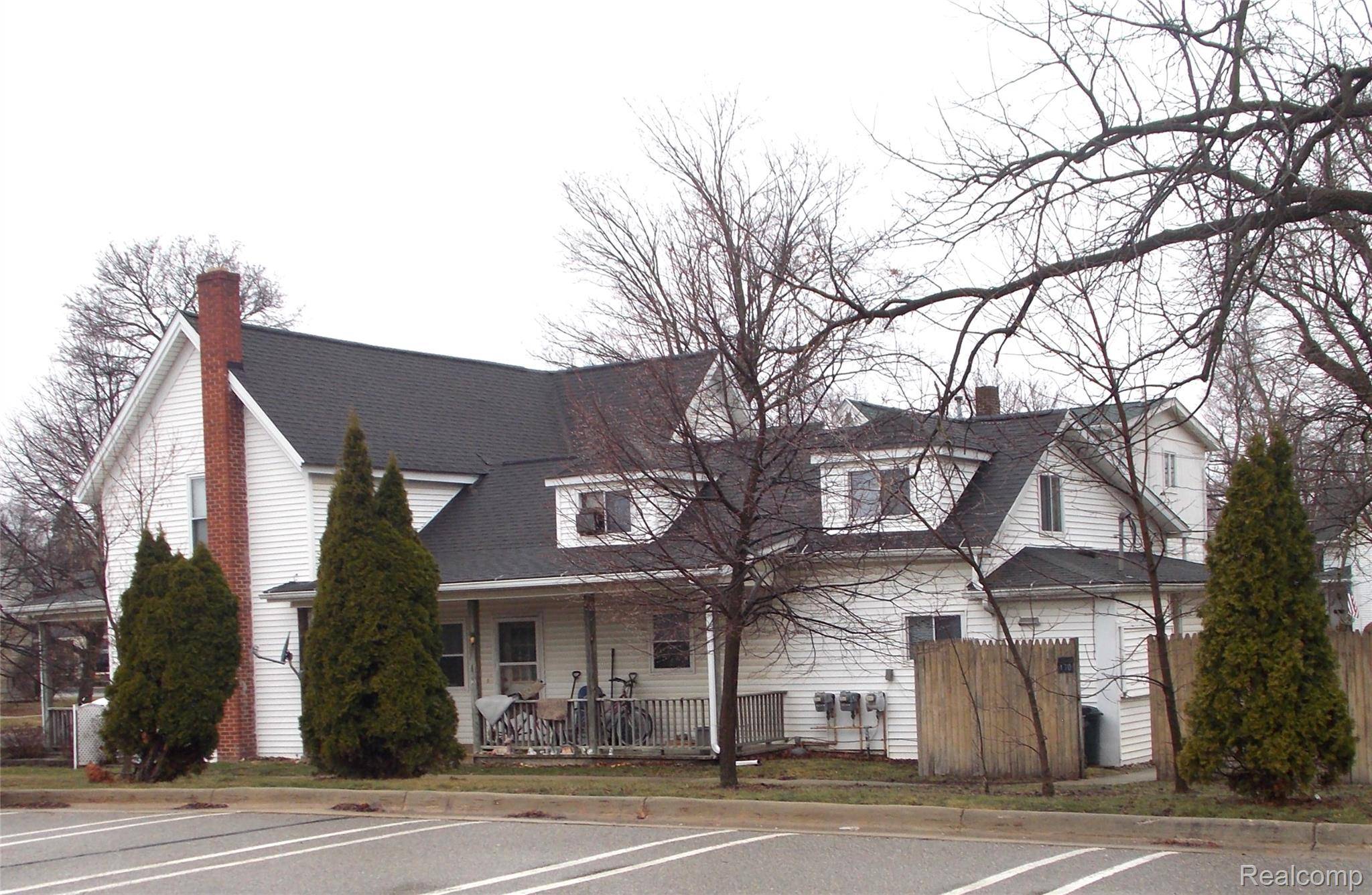 170 Bancroft ST, Imlay City, MI 48444