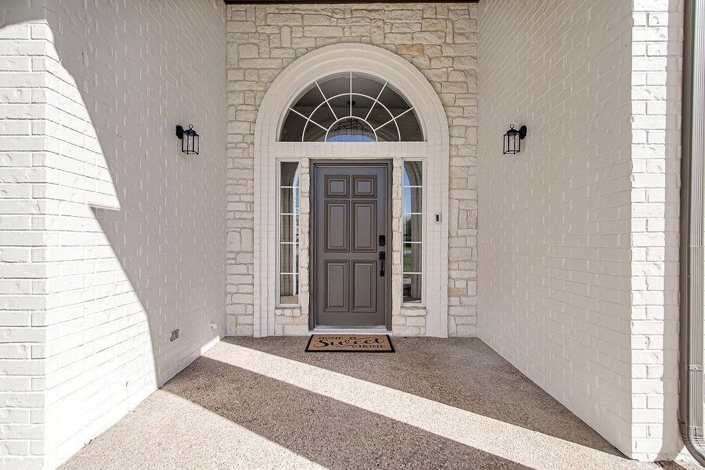 125 Devon Court, Weatherford, TX 76087