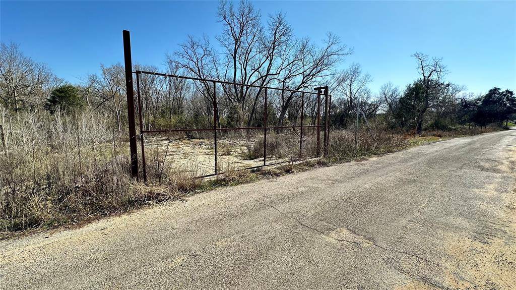 5412 Railroad Avenue, Dallas, TX 75215