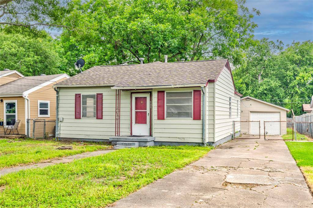 509 Walnut Drive, Mesquite, TX 75149