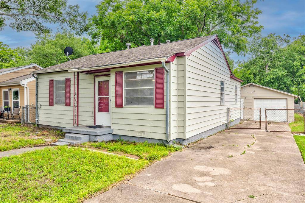 509 Walnut Drive, Mesquite, TX 75149