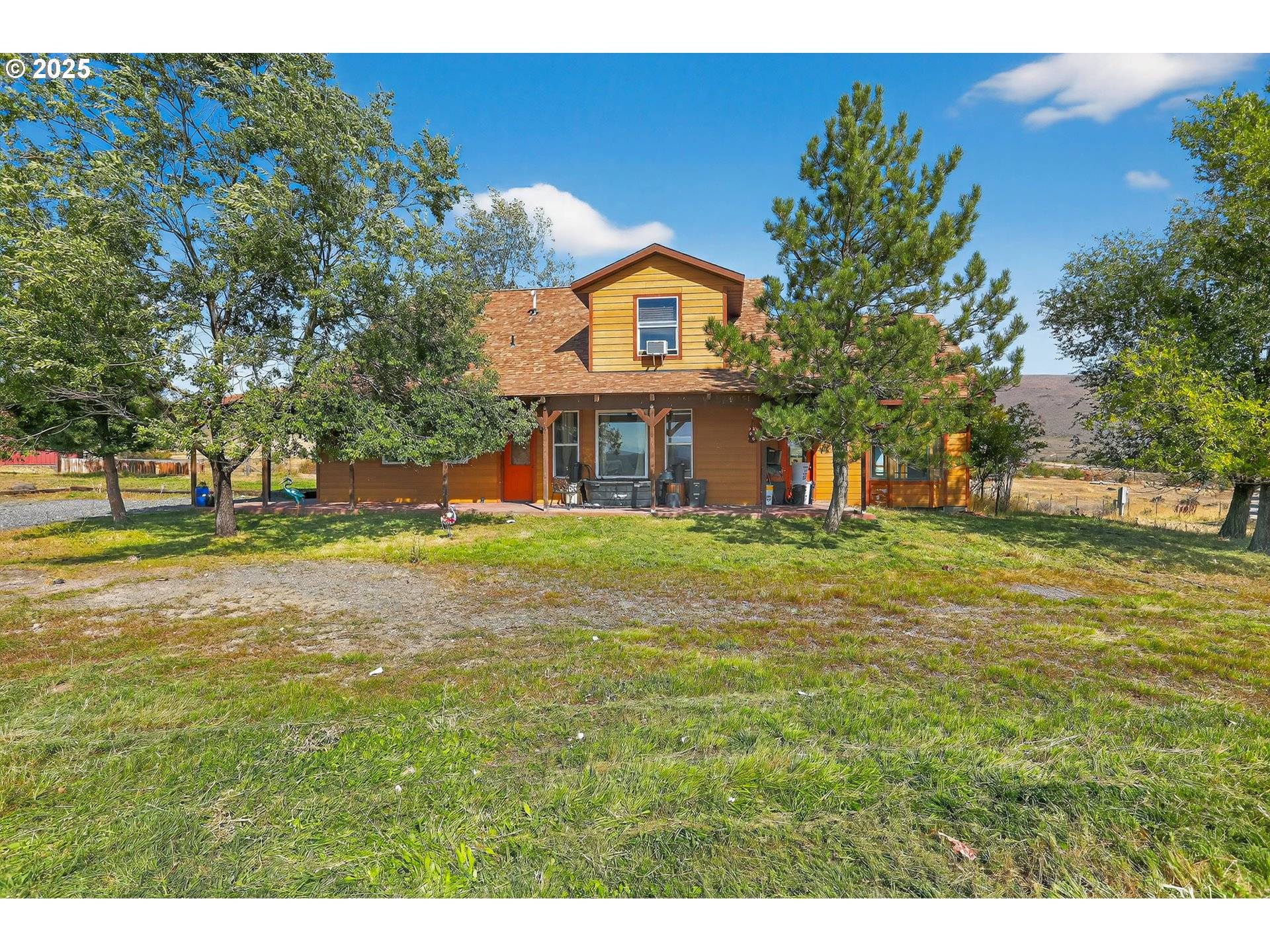 50251 BENNETT LN, Medical Springs, OR 97814