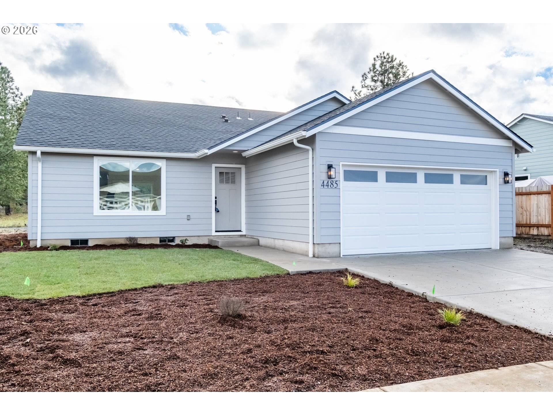 4410 KNOTTY PINE CT, Sweet Home, OR 97386
