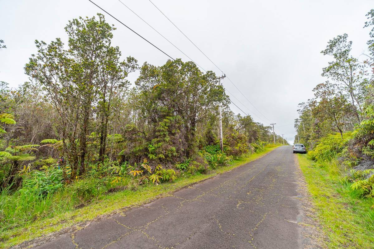 ANUHEA ST, Volcano, HI 96785