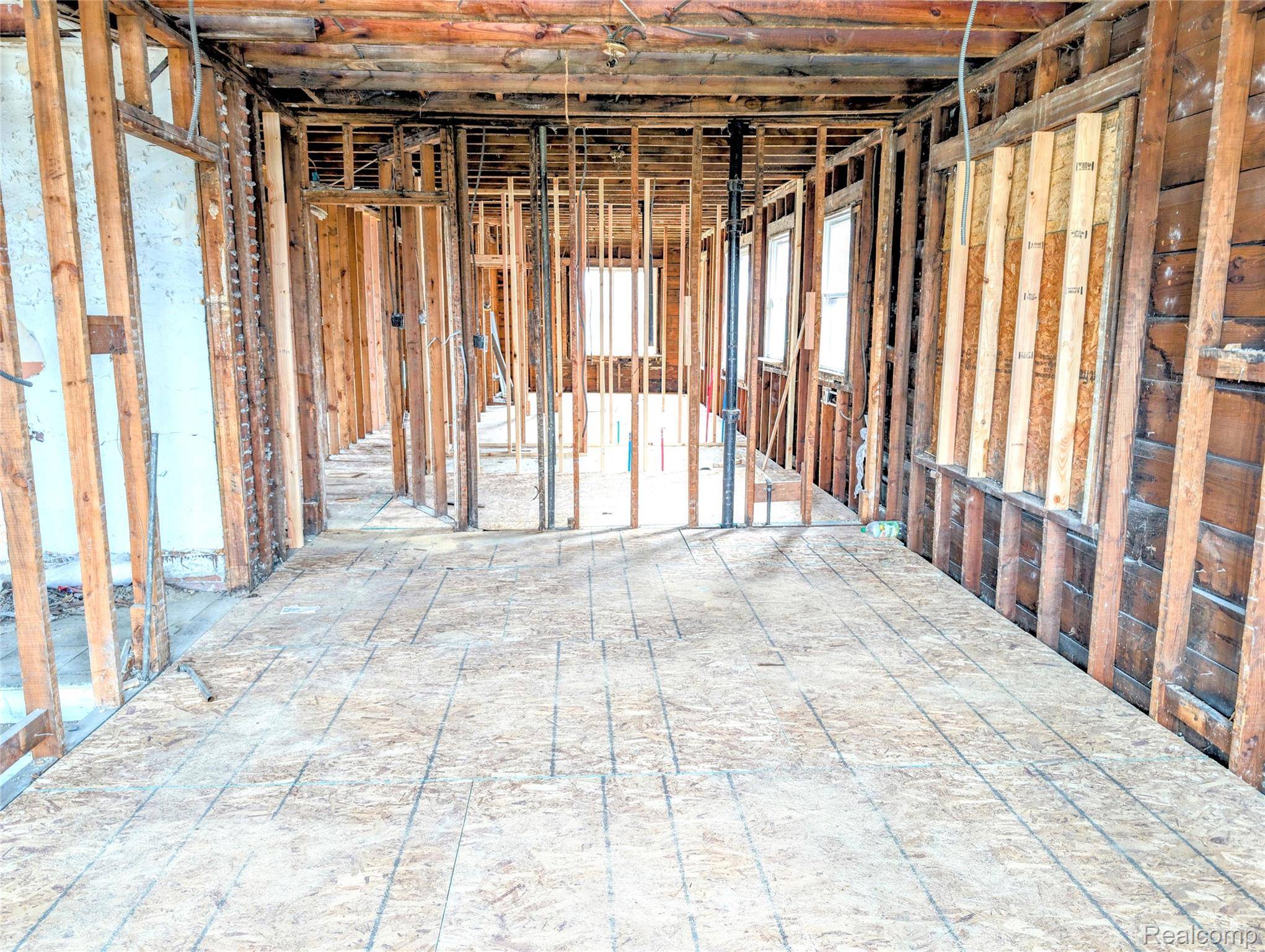 2547 ELMHURST ST, Detroit, MI 48206