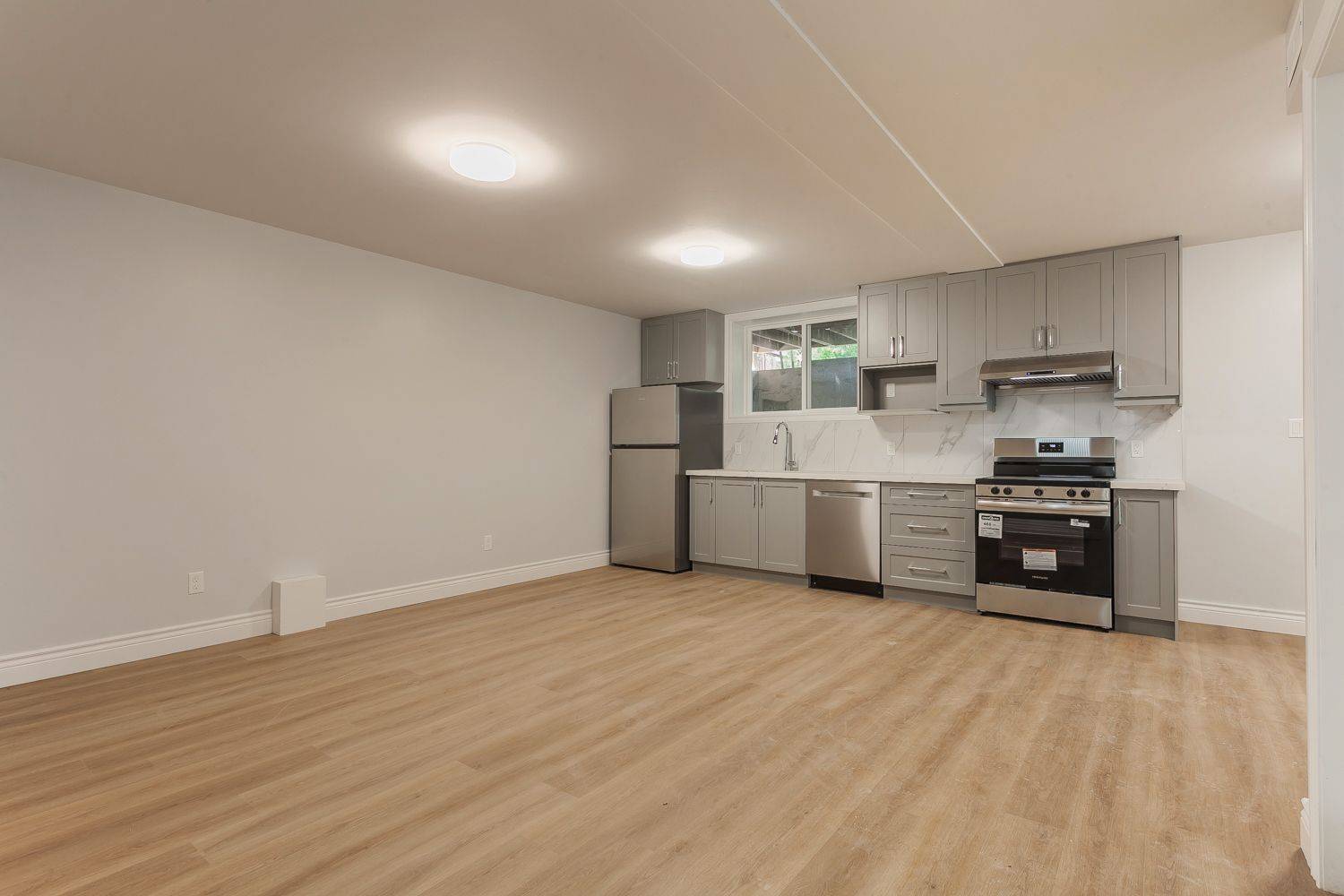 459 Palmerston BLVD #Lower, Toronto C01, ON M6G 2N9