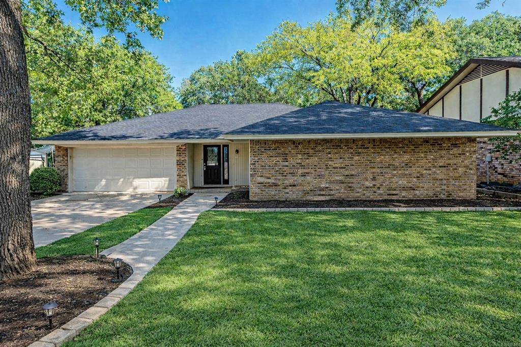5209 Smokerise Court, Arlington, TX 76016