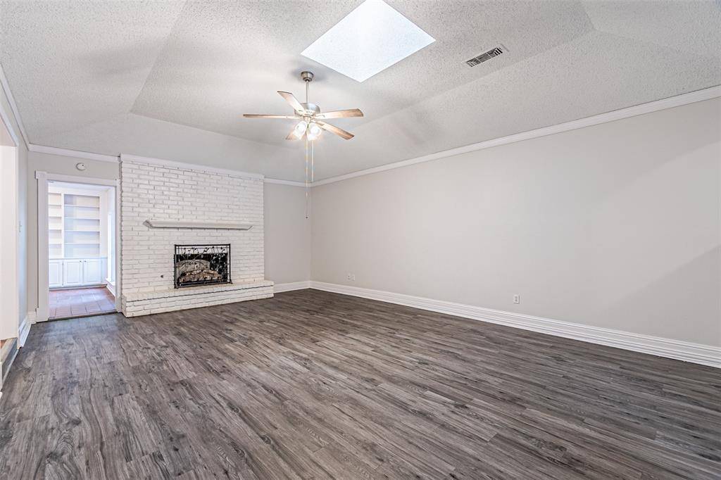 5209 Smokerise Court, Arlington, TX 76016