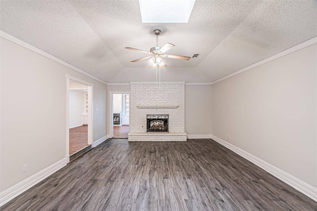 5209 Smokerise Court, Arlington, TX 76016