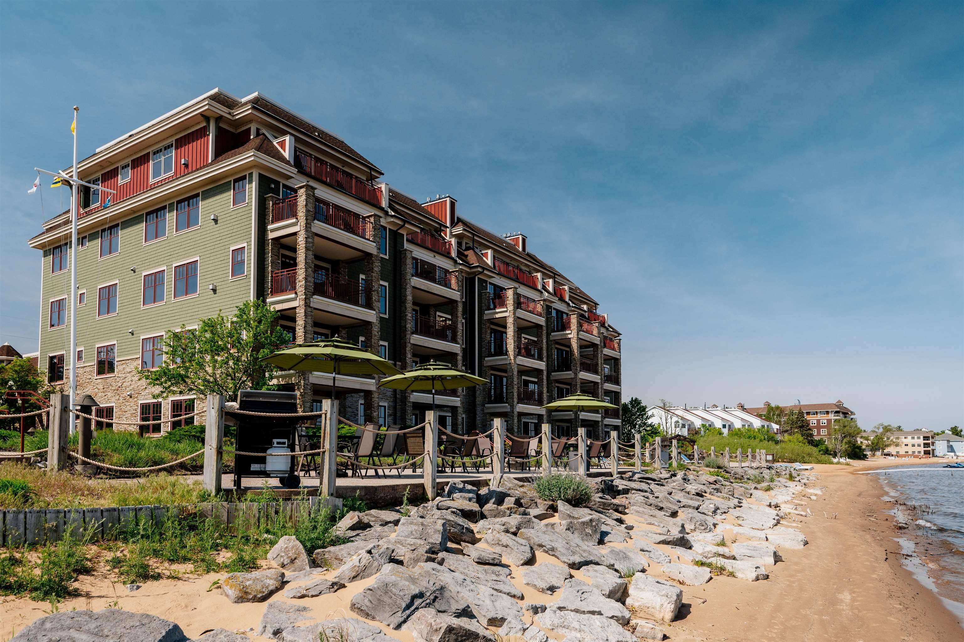 2035 N US-31 N, East Bay Twp, MI 49686