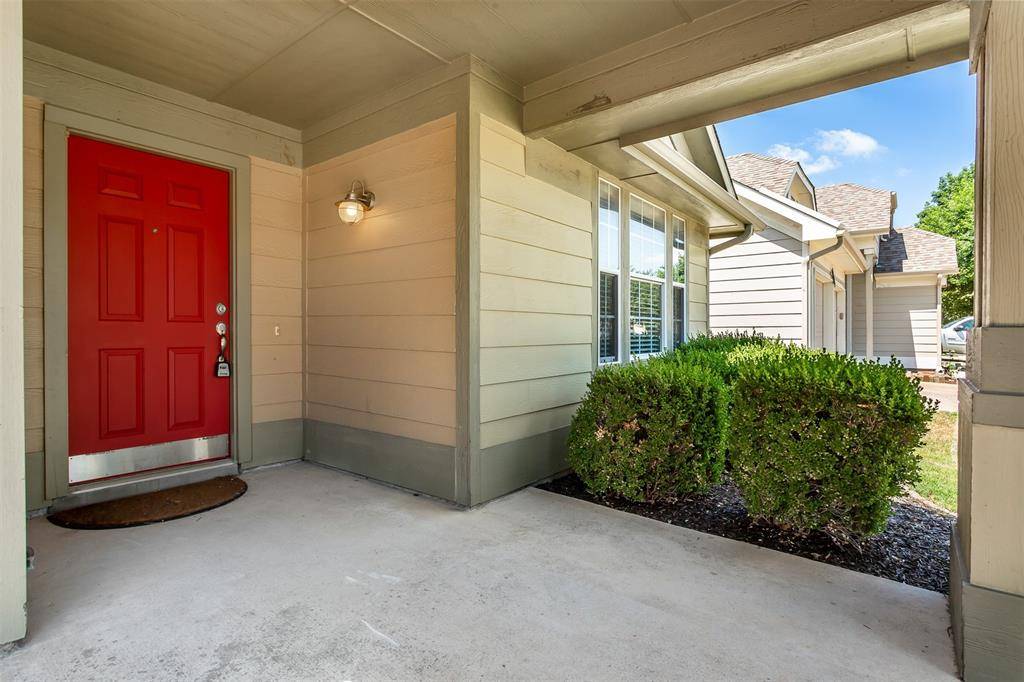 9721 Meadow Rue Drive, Mckinney, TX 75072