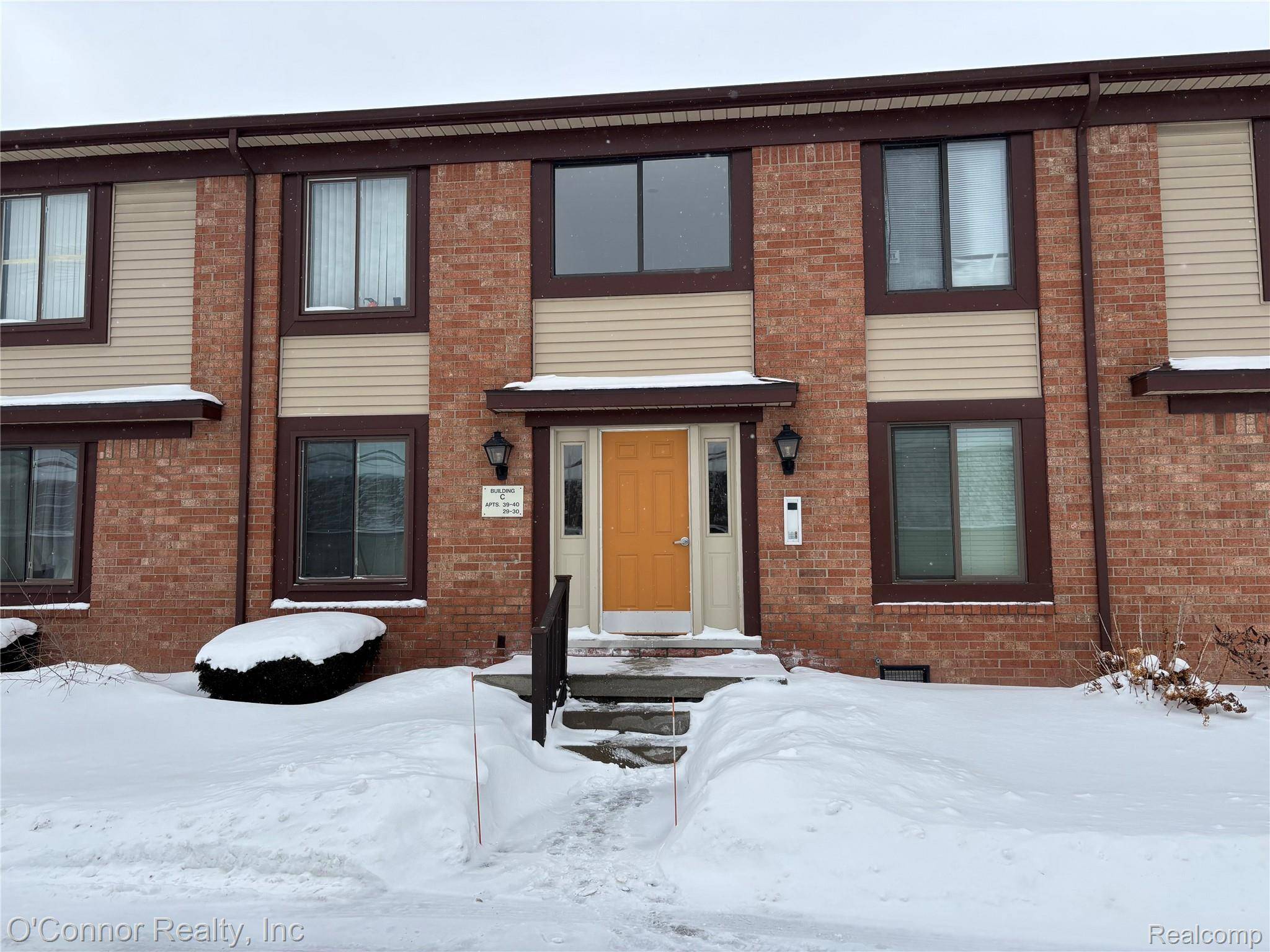 1975 Michigan AVE, Marysville, MI 48040