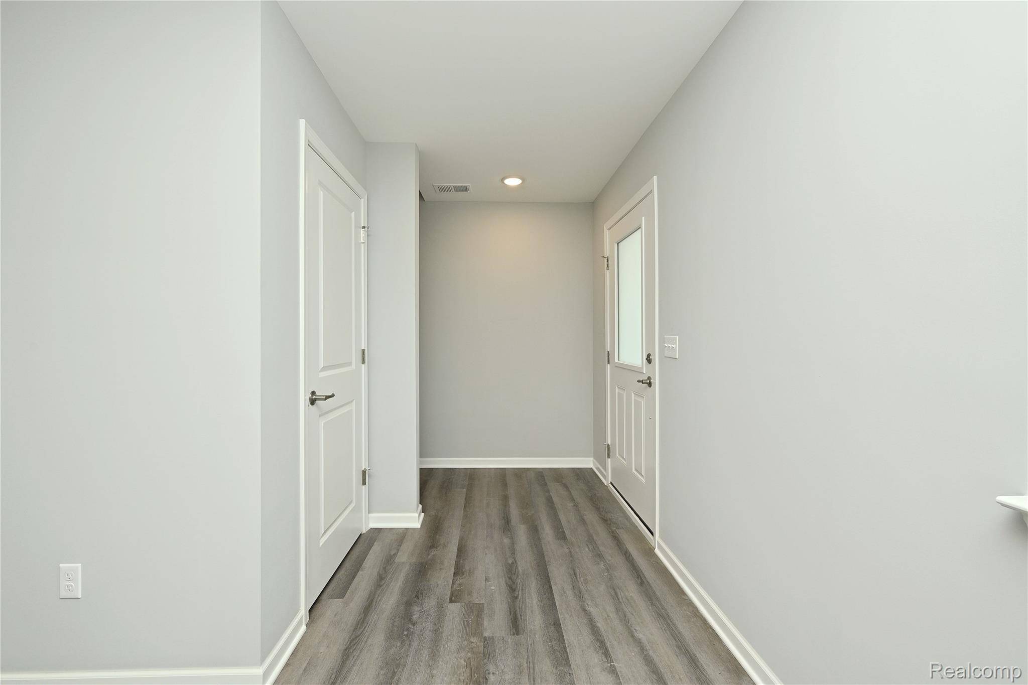 764 Huntley LN, Troy, MI 48085