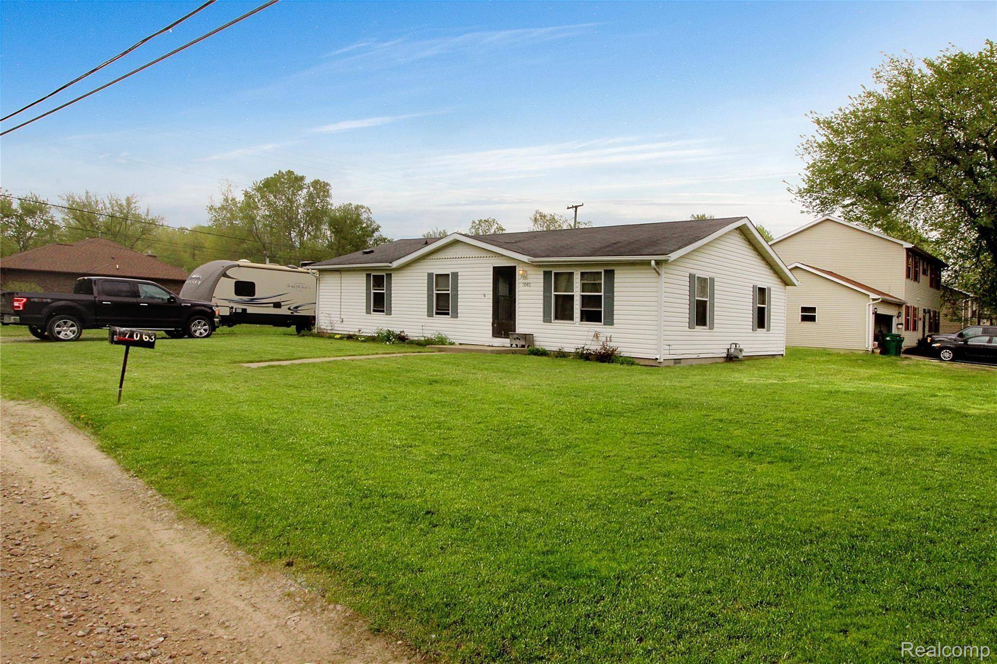 7063 SARGENT ST, Romulus, MI 48174