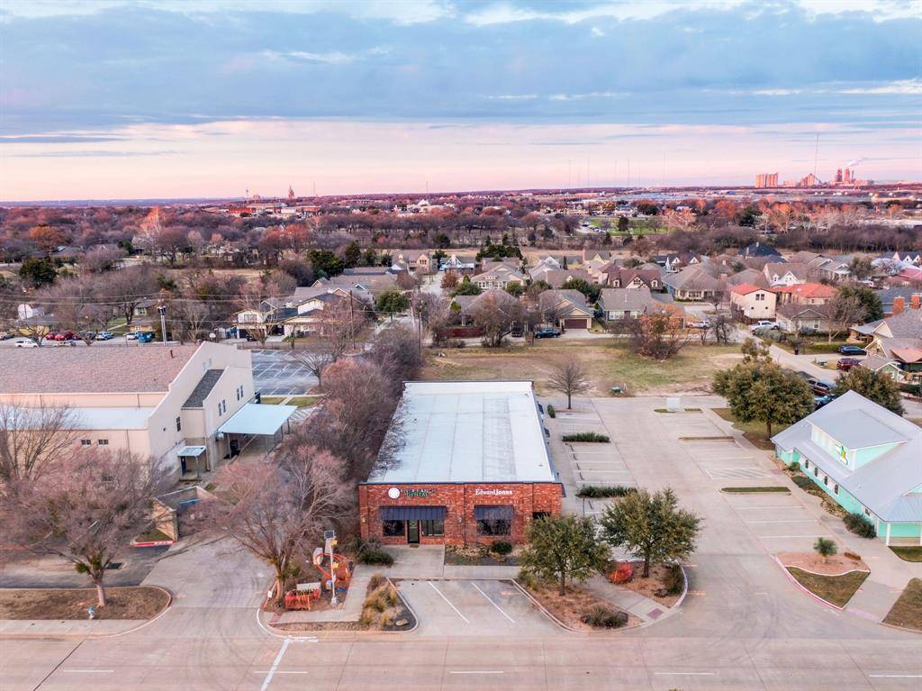 203 George Hopper Road #400, Midlothian, TX 76065