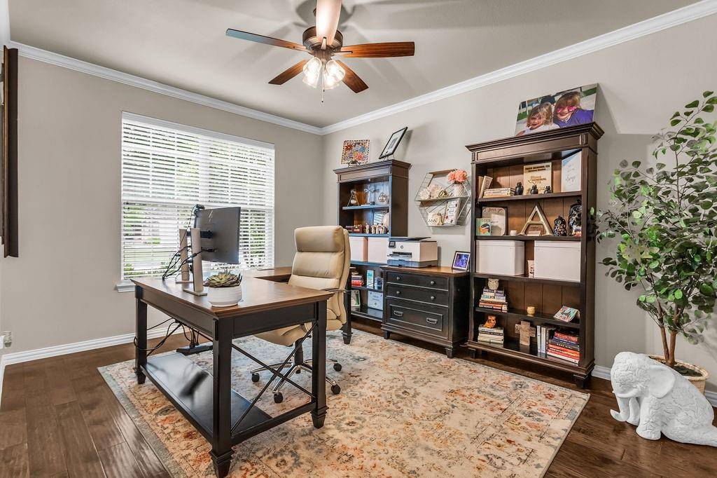 612 Sundrop Drive, Little Elm, TX 75068