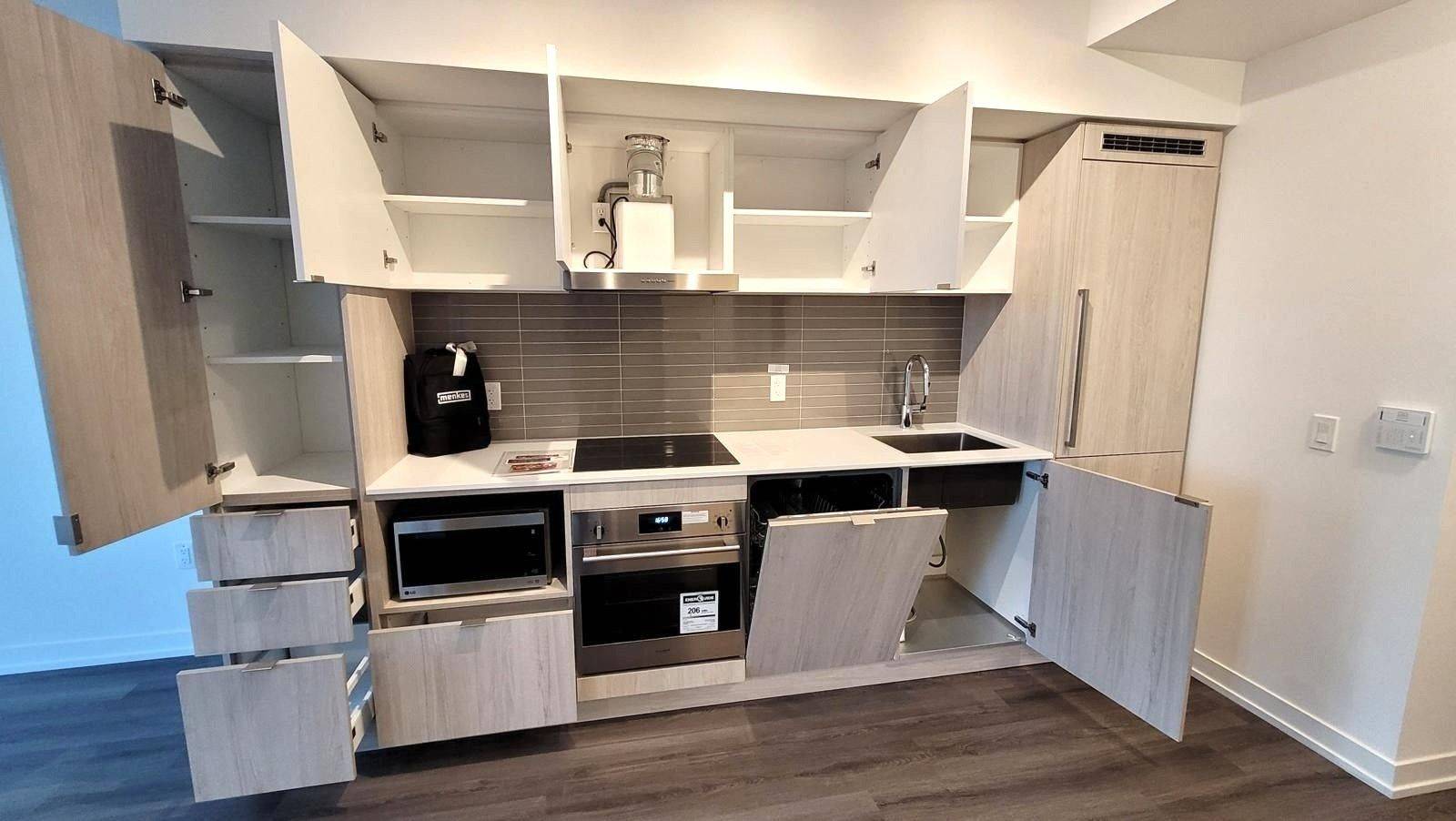 138 Downes ST #1905, Toronto C08, ON M5E 0E4