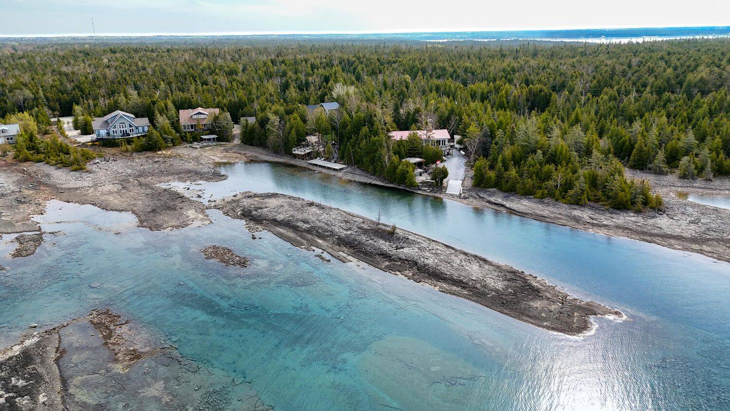 205 Eagle RD, Northern Bruce Peninsula, ON N0H 2R0