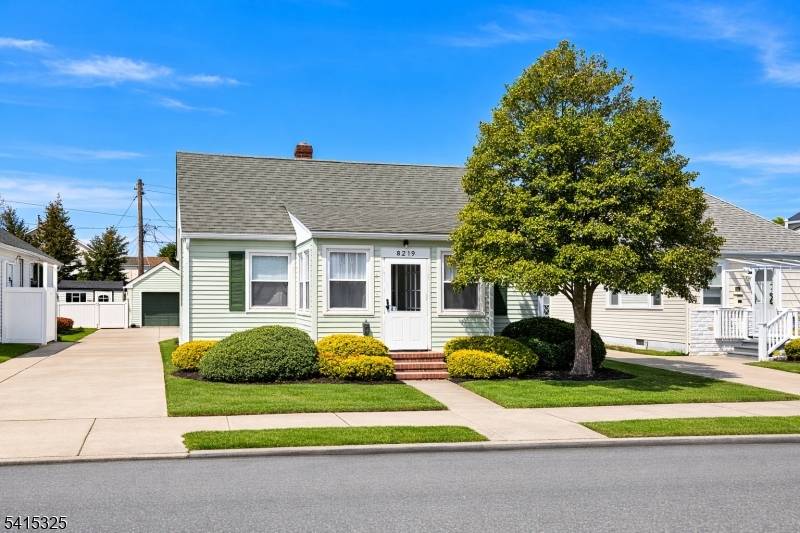 8219 Fulton Ave, Margate City, NJ 08402