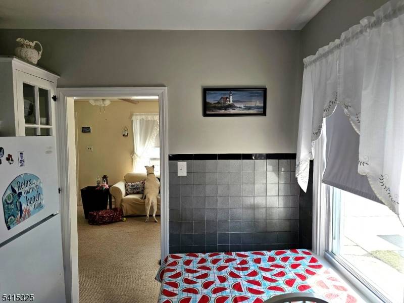 8219 Fulton Ave, Margate City, NJ 08402