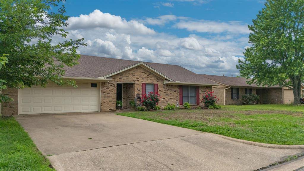 801 Cleveland, Greenville, TX 75401