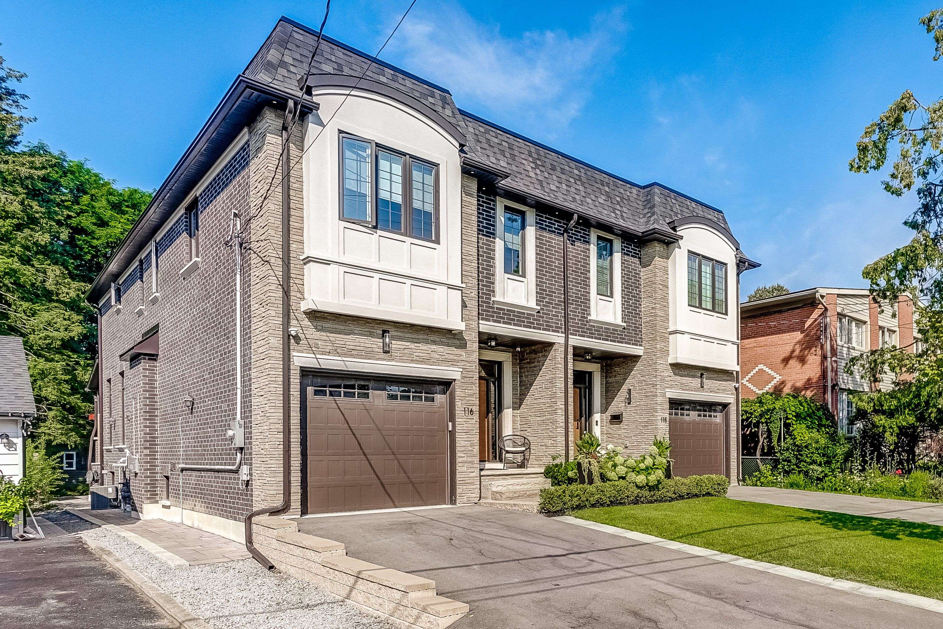 116 Lucas ST, Richmond Hill, ON L4C 4P5