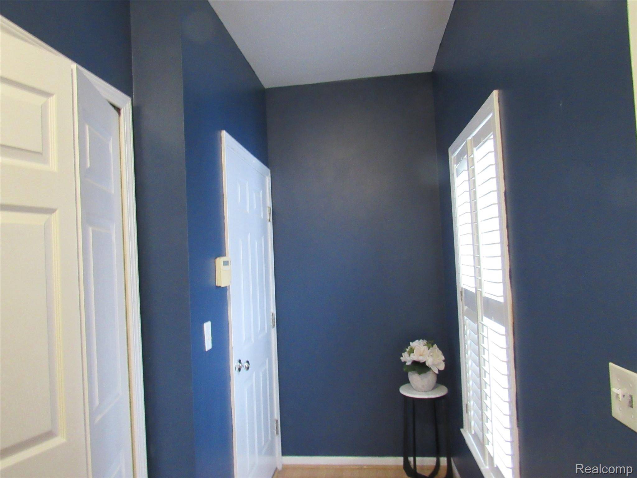 798 Amberly DR #B, Waterford Charter Township, MI 48328