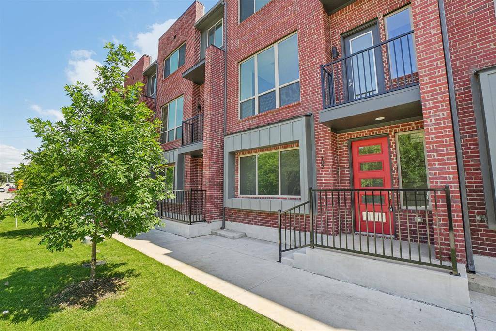 2524 Havenhurst Street #102, Farmers Branch, TX 75234