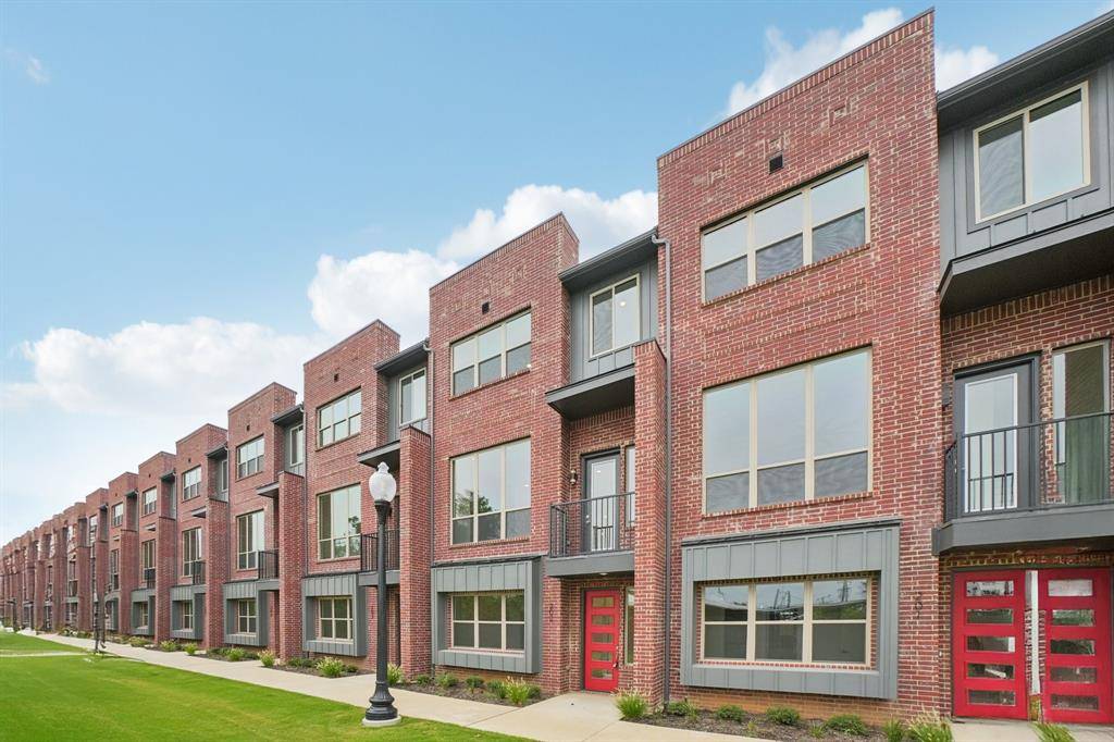 13351 Goodland Street #202, Farmers Branch, TX 75234