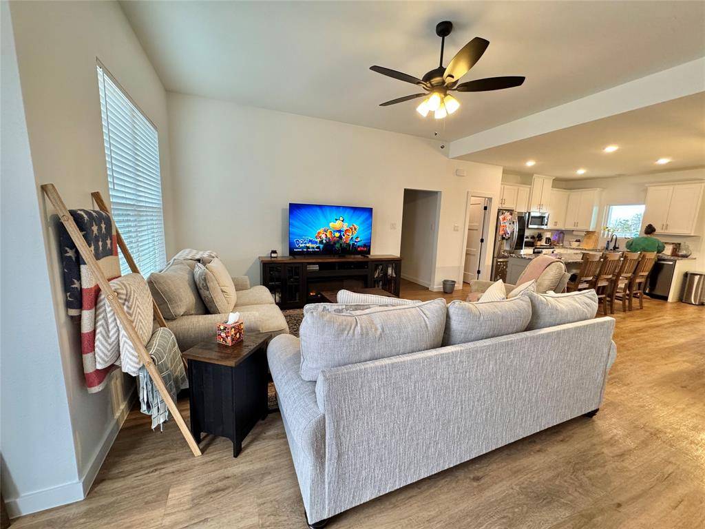 416 Austin Street, Callisburg, TX 76240