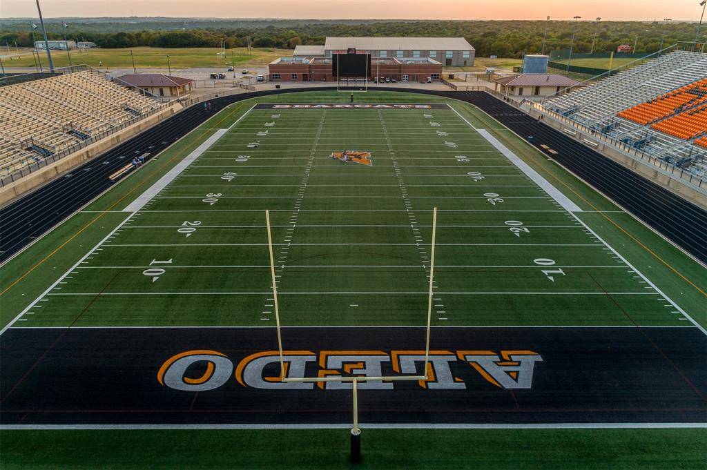 408 E Paddock, Willow Park, TX 76087