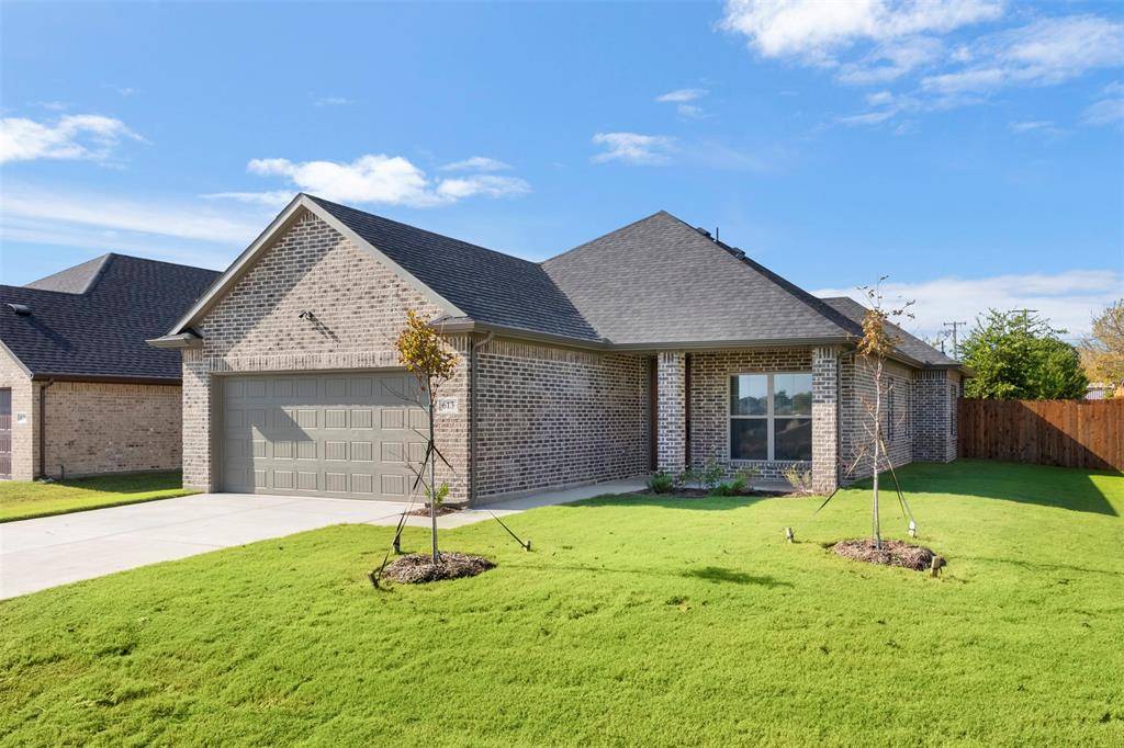 613 Escovedo Drive, Italy, TX 76651