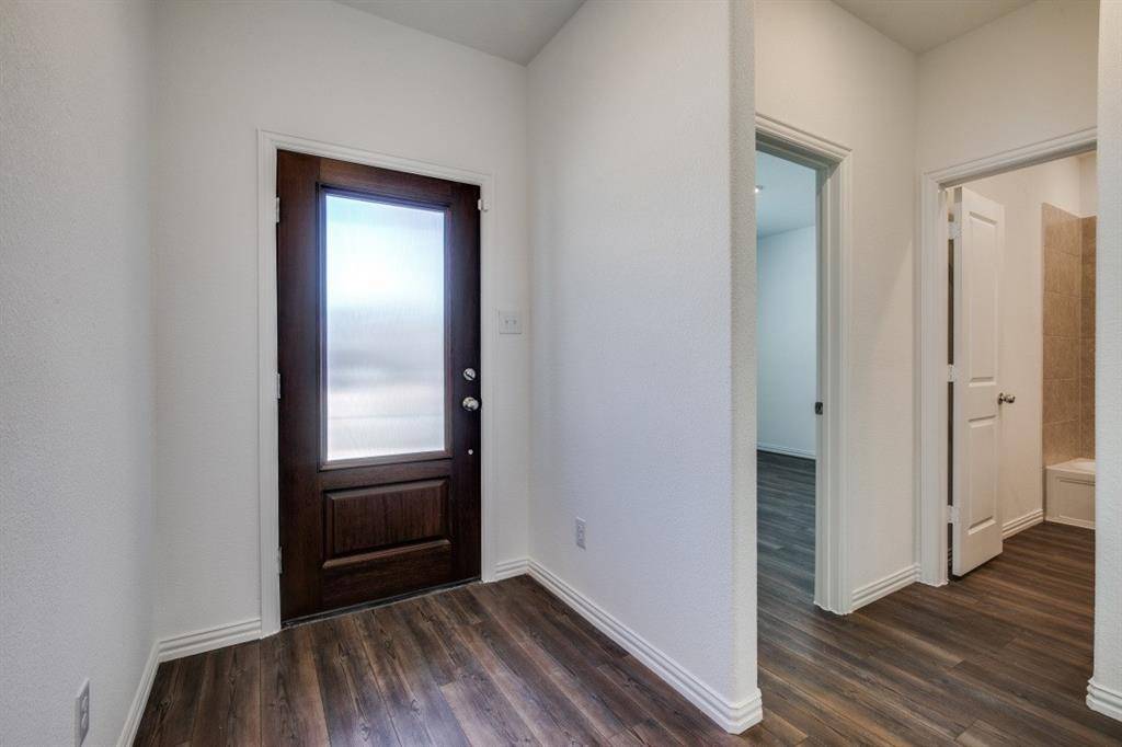 14825 Dusty Boot Trail, Fort Worth, TX 76052