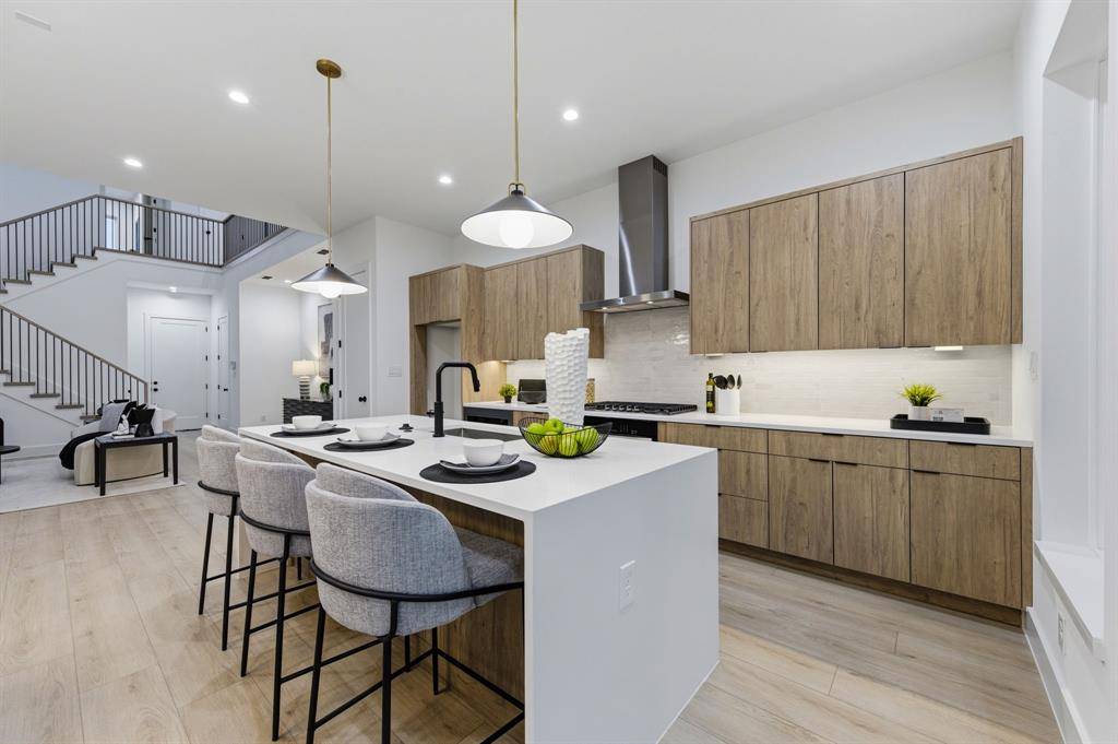 815 Bayonne Street, Dallas, TX 75212