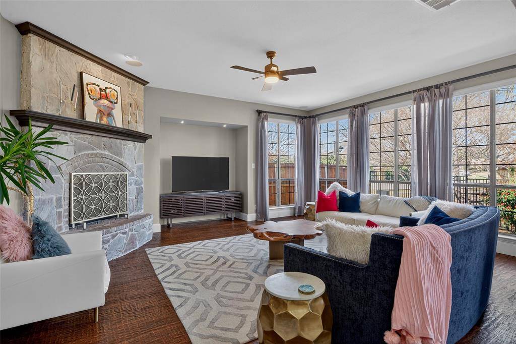 301 Foxcroft Lane, Keller, TX 76248