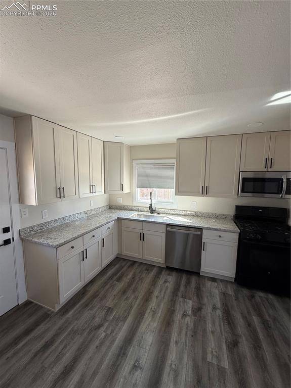 1313 Rockwood AVE, Colorado Springs, CO 80905