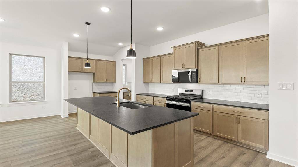 1331 Burgess Street, Royse City, TX 75189