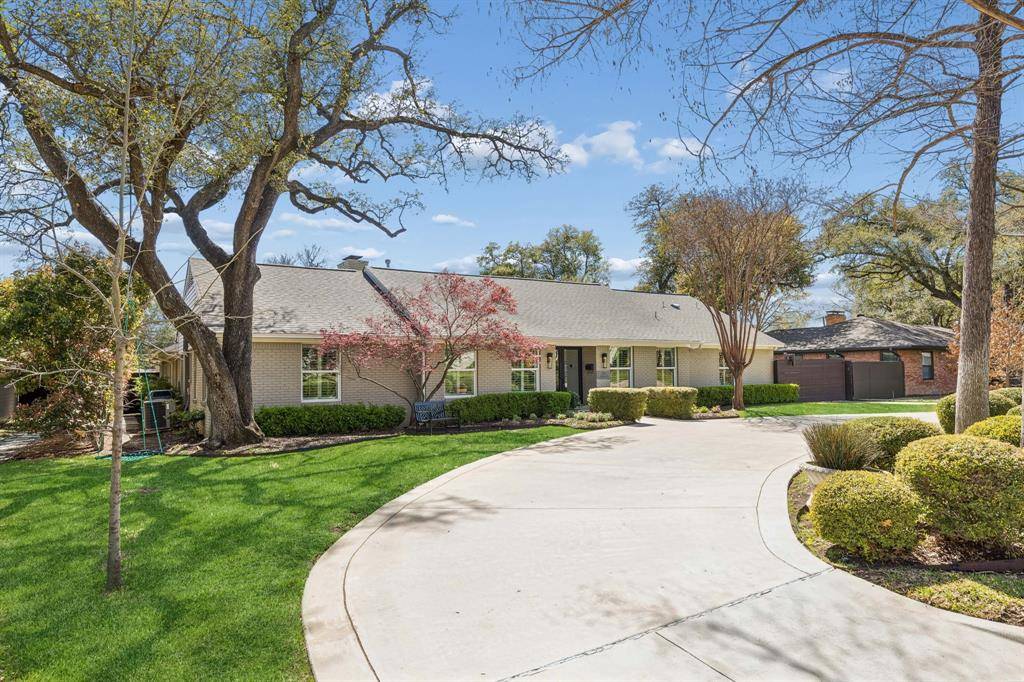 7032 Lavendale Avenue, Dallas, TX 75230