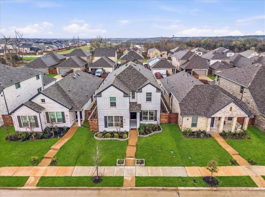 1908 Twisted Tree Lane, Mesquite, TX 75181